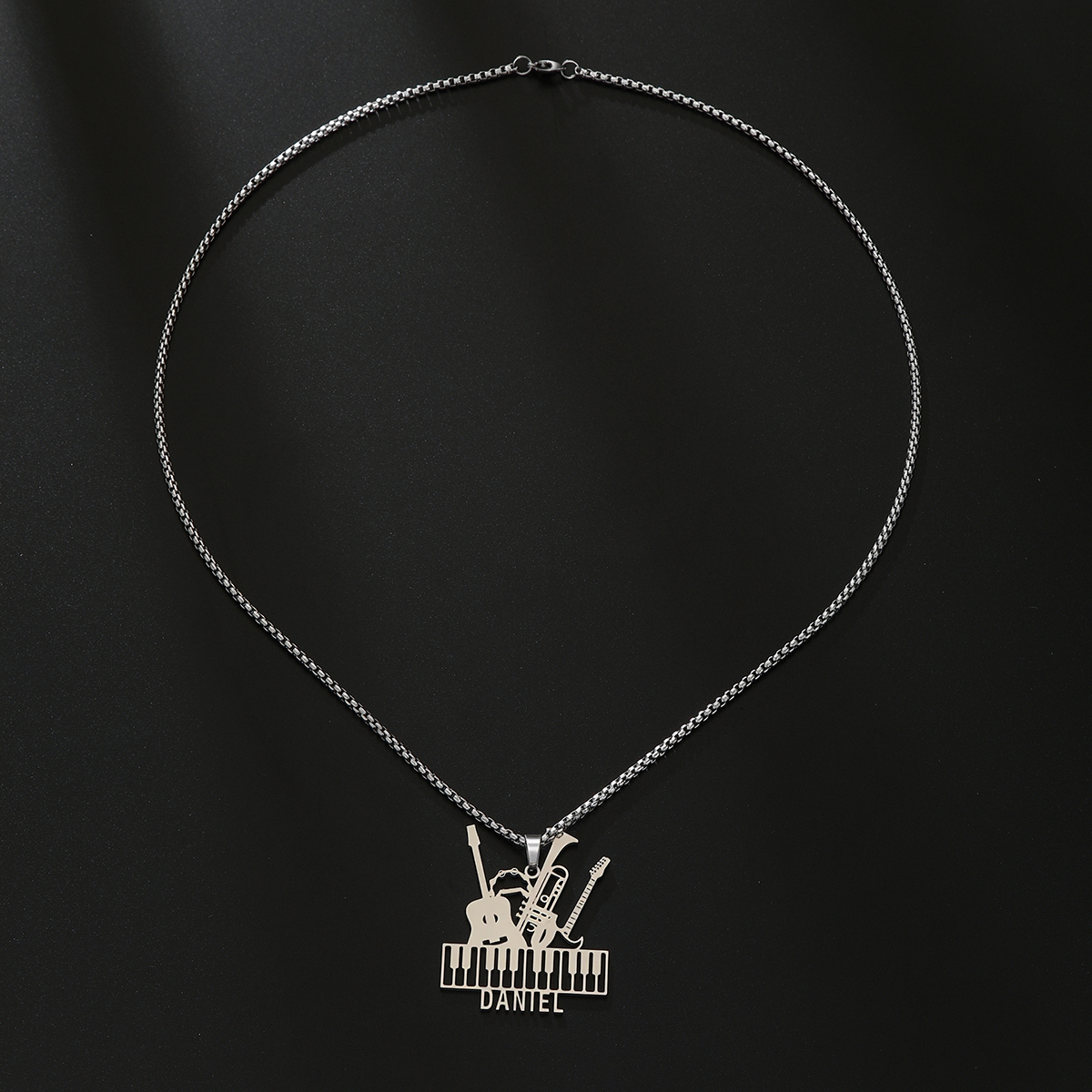 Custom Name Necklaces For Wome - Musical Instrument With Names avis et prix