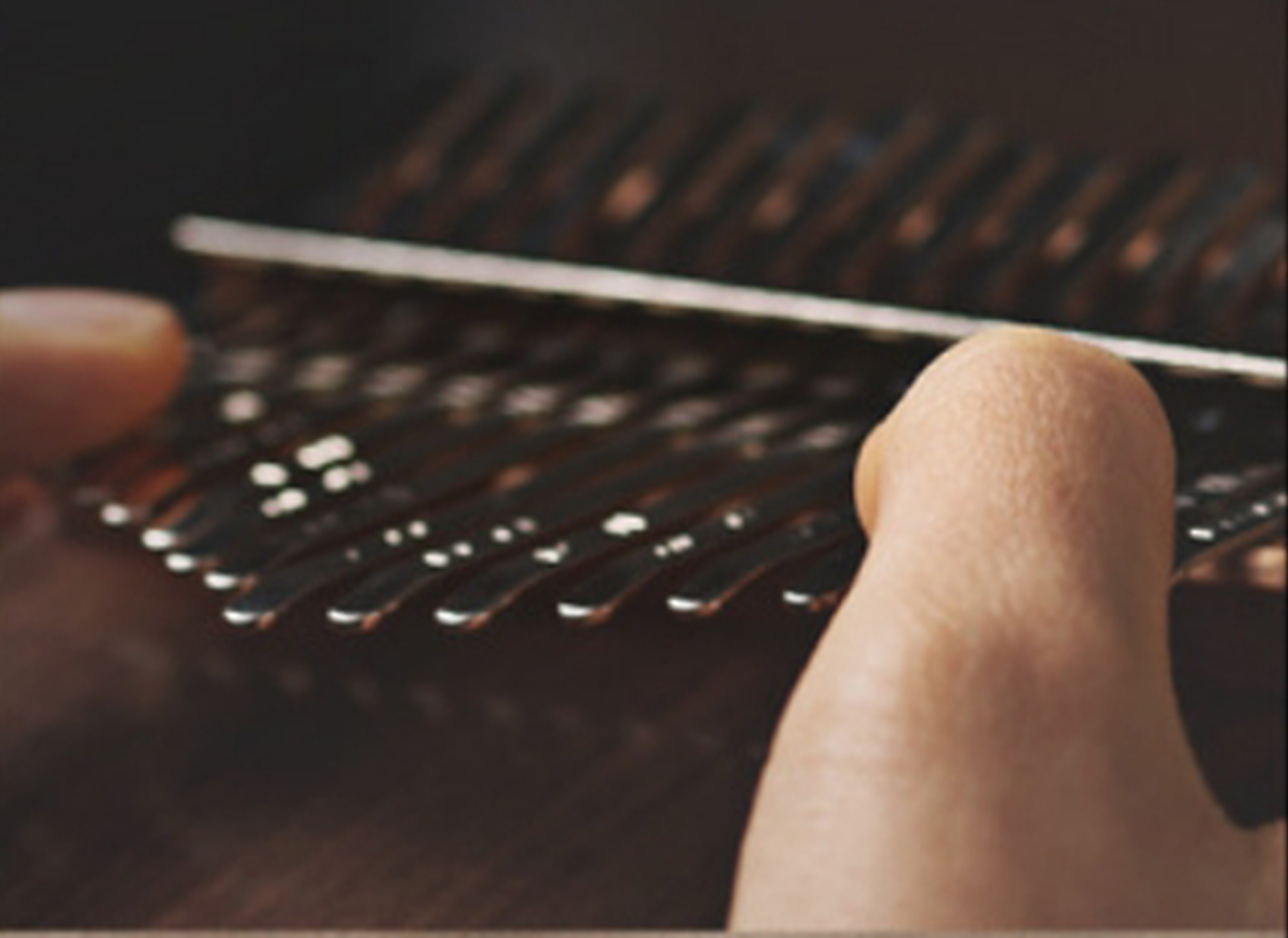 17 Key Portable Kalimba Thumb  - Musical Instrument Easy To Learn For Adults avis et prix