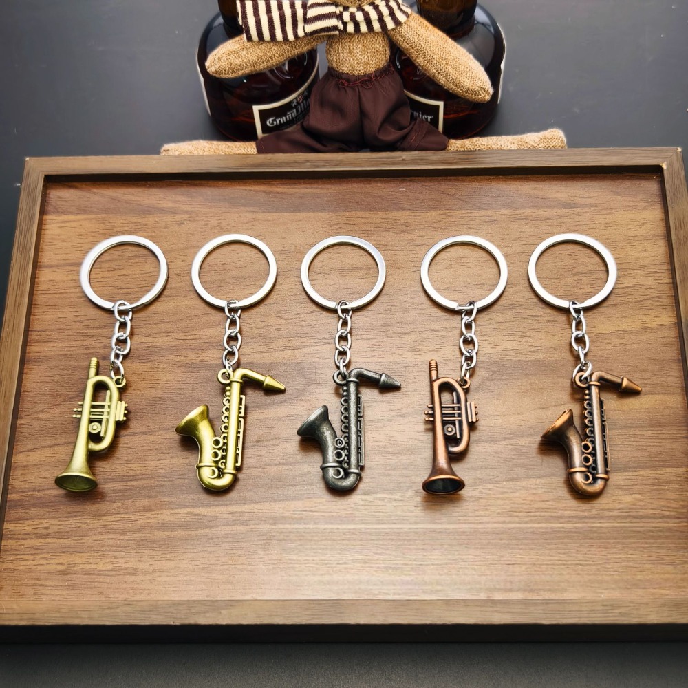 Retro Mini Saxophone Car Keych - Musical Instrument Saxophone avis et prix